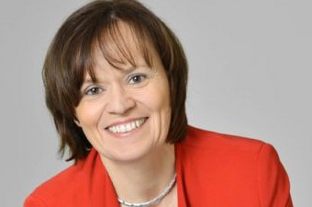 Chefredakteurin Iris Röthig